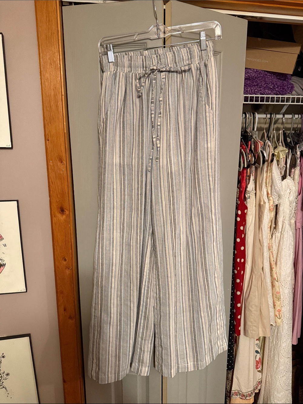 Striped Wide-Leg Drawstring Pants - Light Gray